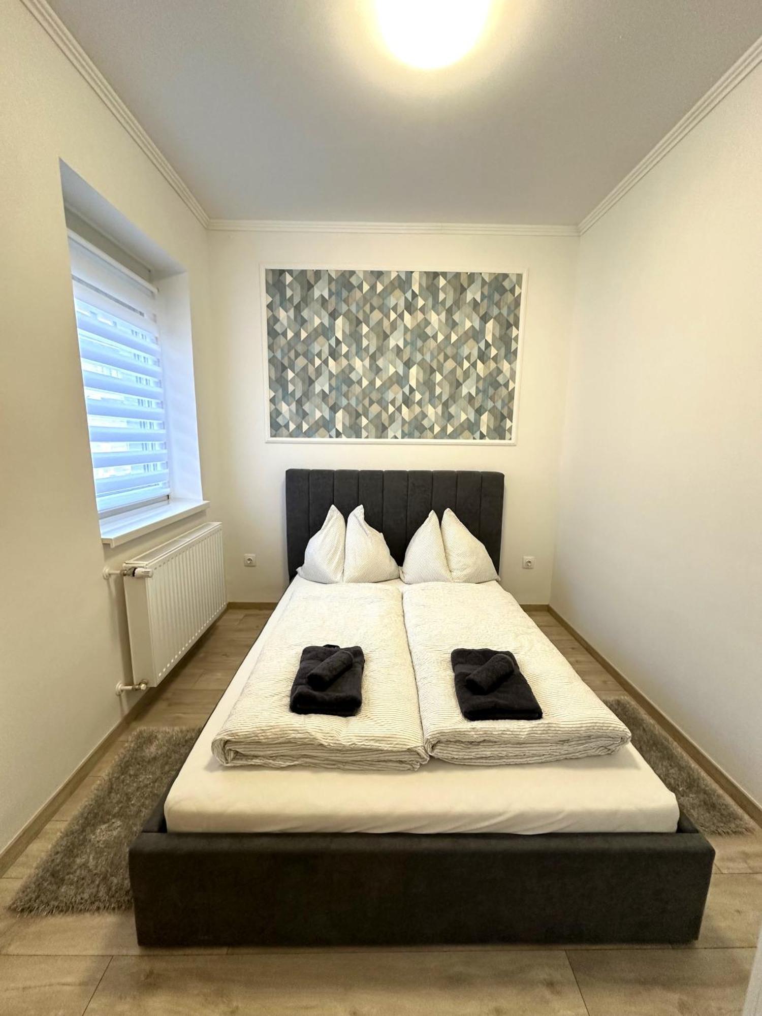 Kaposvár Berzsenyi Apartmanhaz מראה חיצוני תמונה
